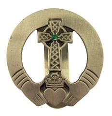 Pewter Irish Claddagh with Green Accented Celtic Cross Auto Visor Clip, 2 Inch