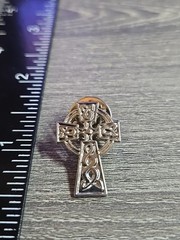 Vintage Pin Celtic Cross Christian Acs
