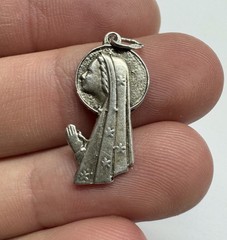 Vintage Sterling Silver Praying Woman Pendant Religious Medal 925 Jewelry Gift