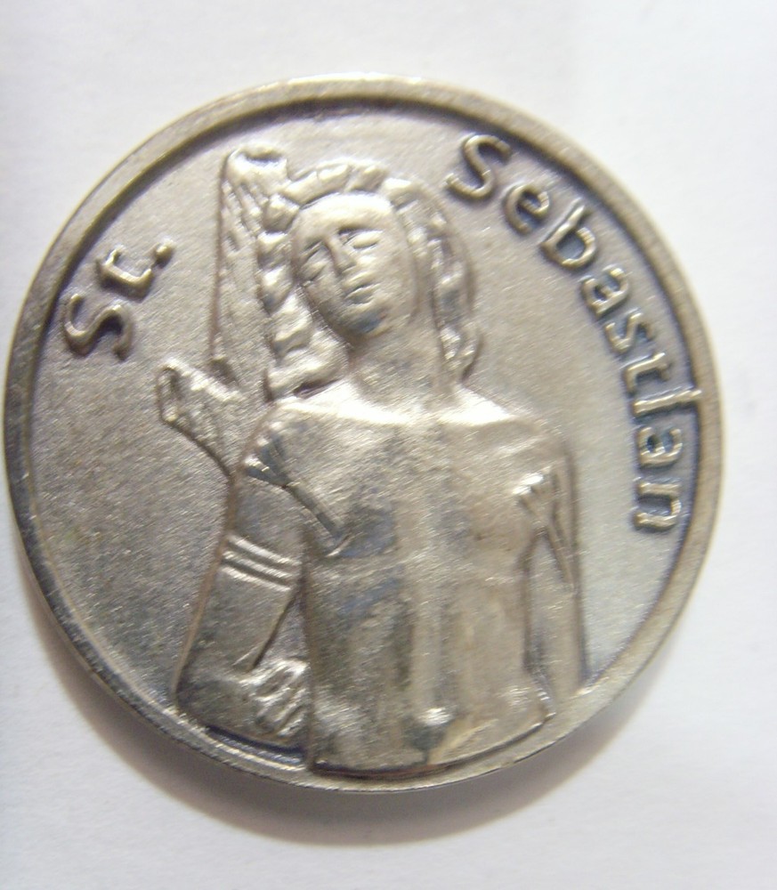 vint 30 mm Catholic Saint Sebastian religious athletes prayer pocket token 54293