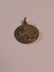 St. Dominic Queen of the Most Holy Rosary Medal Pendant Pray For Us Gold Tone