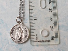 ARCHANGEL St Raphael Saint Medal NECKLACE Pendant 20″ Chain