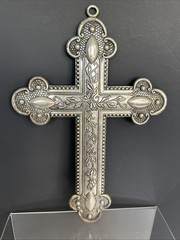 Vintage Ornate Silver Plate Cross Made By International Silver Company