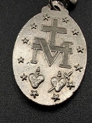 Vintage Miraculous Medal KeyChain Virgin Mary Catholic Silver Tone