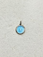 Vintage Sterling Silver RELIGIOUS Petite Miraculous Medal W/Bright Blue Enamel 2