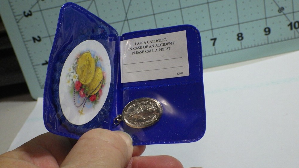 vintage Catholic Mary conceived without sin medallion pocket pendant & felt pad
