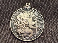 VINTAGE SAINT CHRISTOPHER MEDAL STERLING SILVER PROTECT US. C01